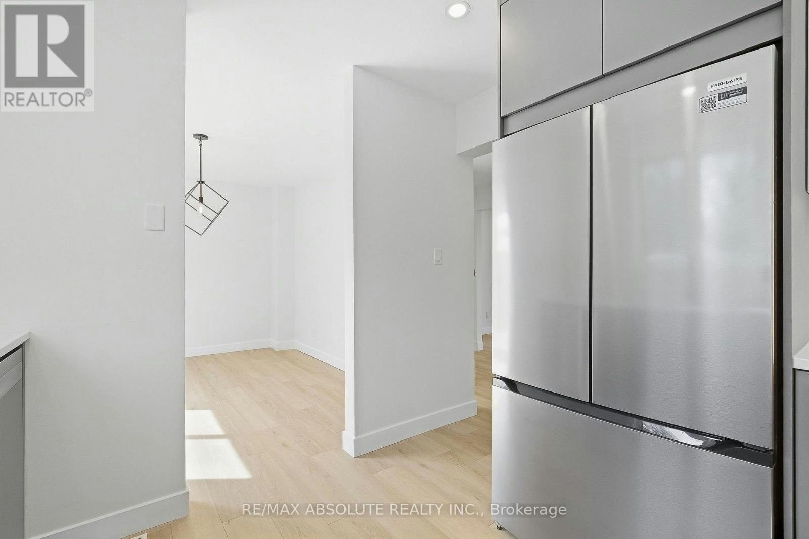 286 Mockingbird Drive, Ottawa, ON, K1E 2A5 - 6