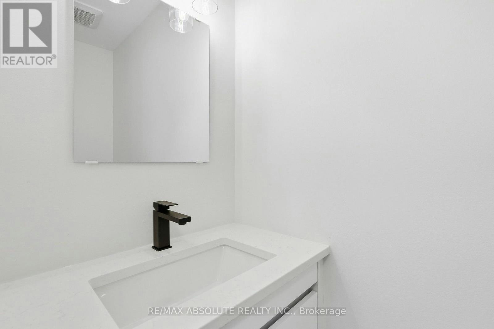 286 Mockingbird Drive, Ottawa, ON, K1E 2A5 - 14