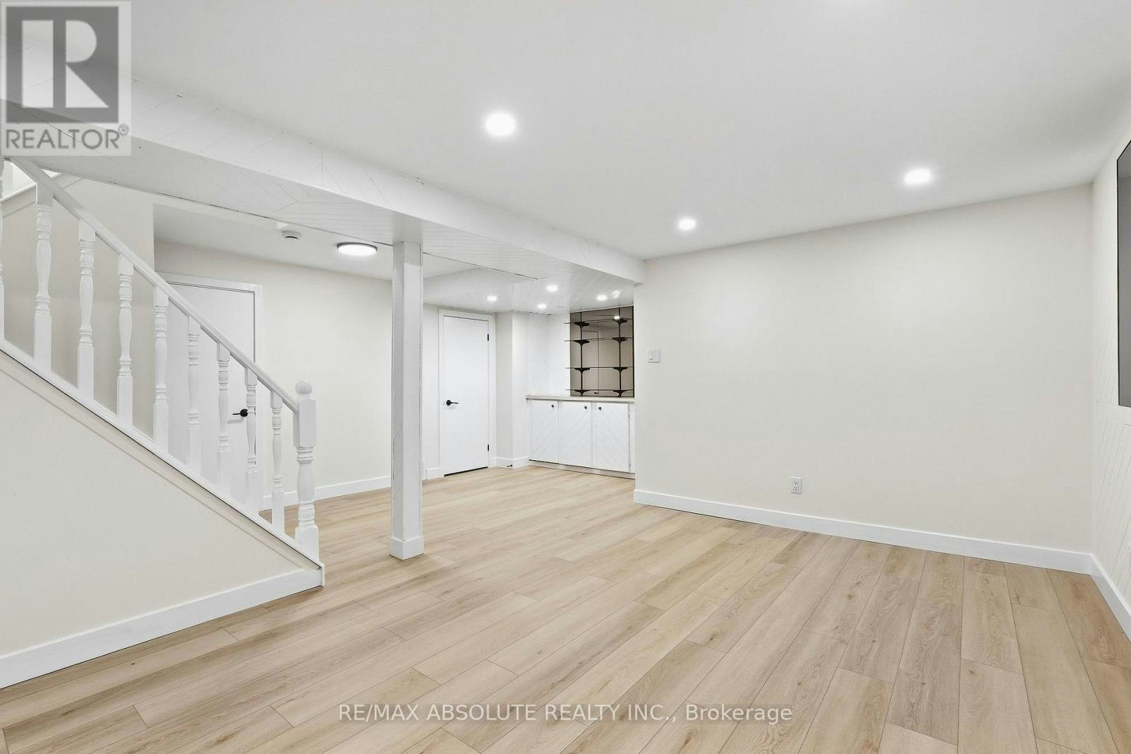 286 Mockingbird Drive, Ottawa, ON, K1E 2A5 - 26