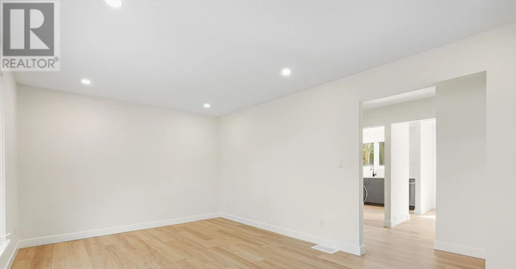 286 Mockingbird Drive, Ottawa, ON, K1E 2A5 - 10