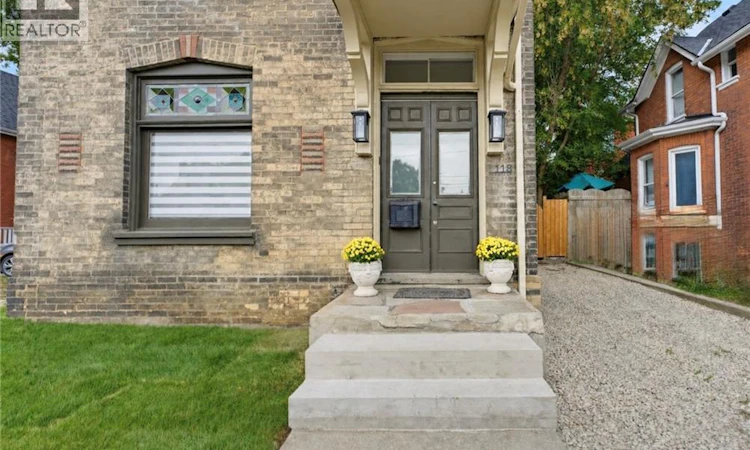 118 Clarence Street
