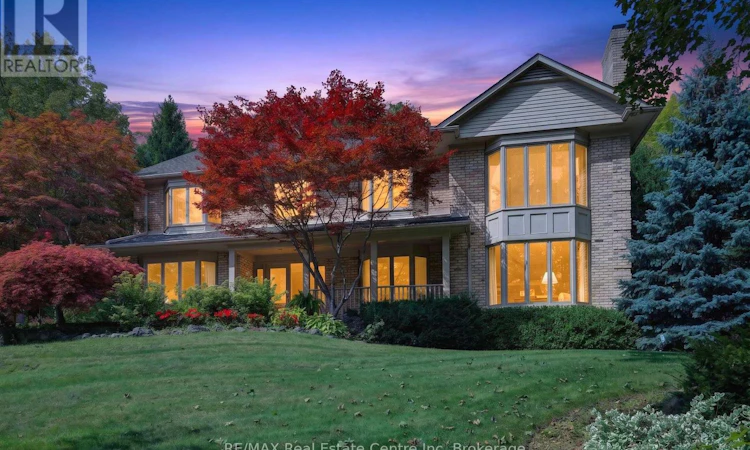 179 Oaklands Park Court