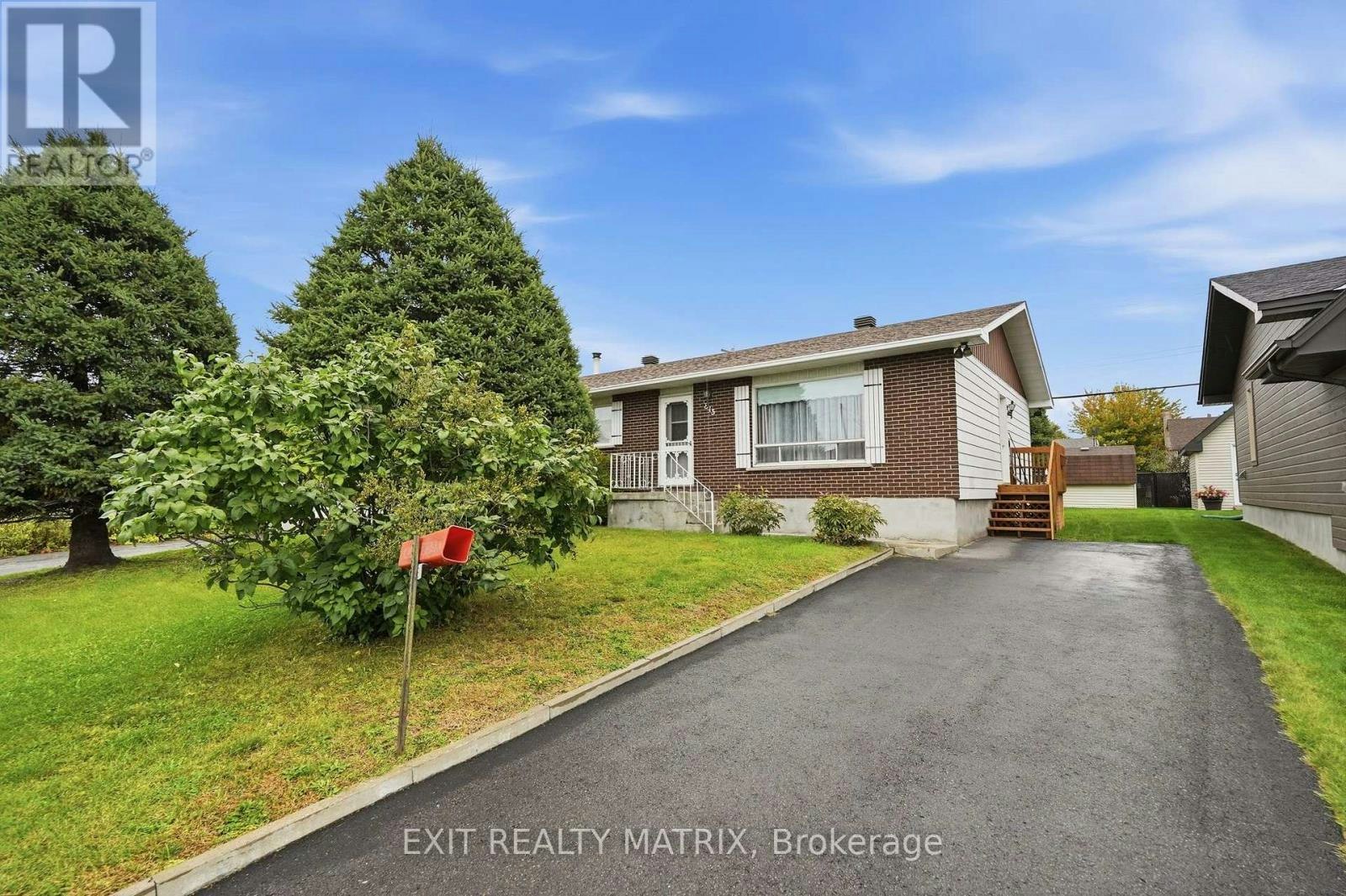 815 Edmond Street, Hawkesbury, ON, K6A 3C6