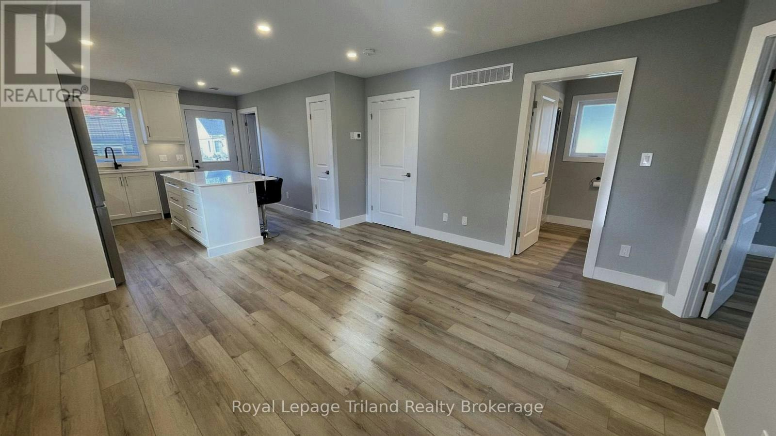 1-695 Hayball Street, Woodstock, ON, N4S 4Z5