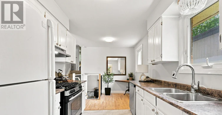 32 Courtice Crescent, Collingwood, ON, L9Y 4G1 - 3