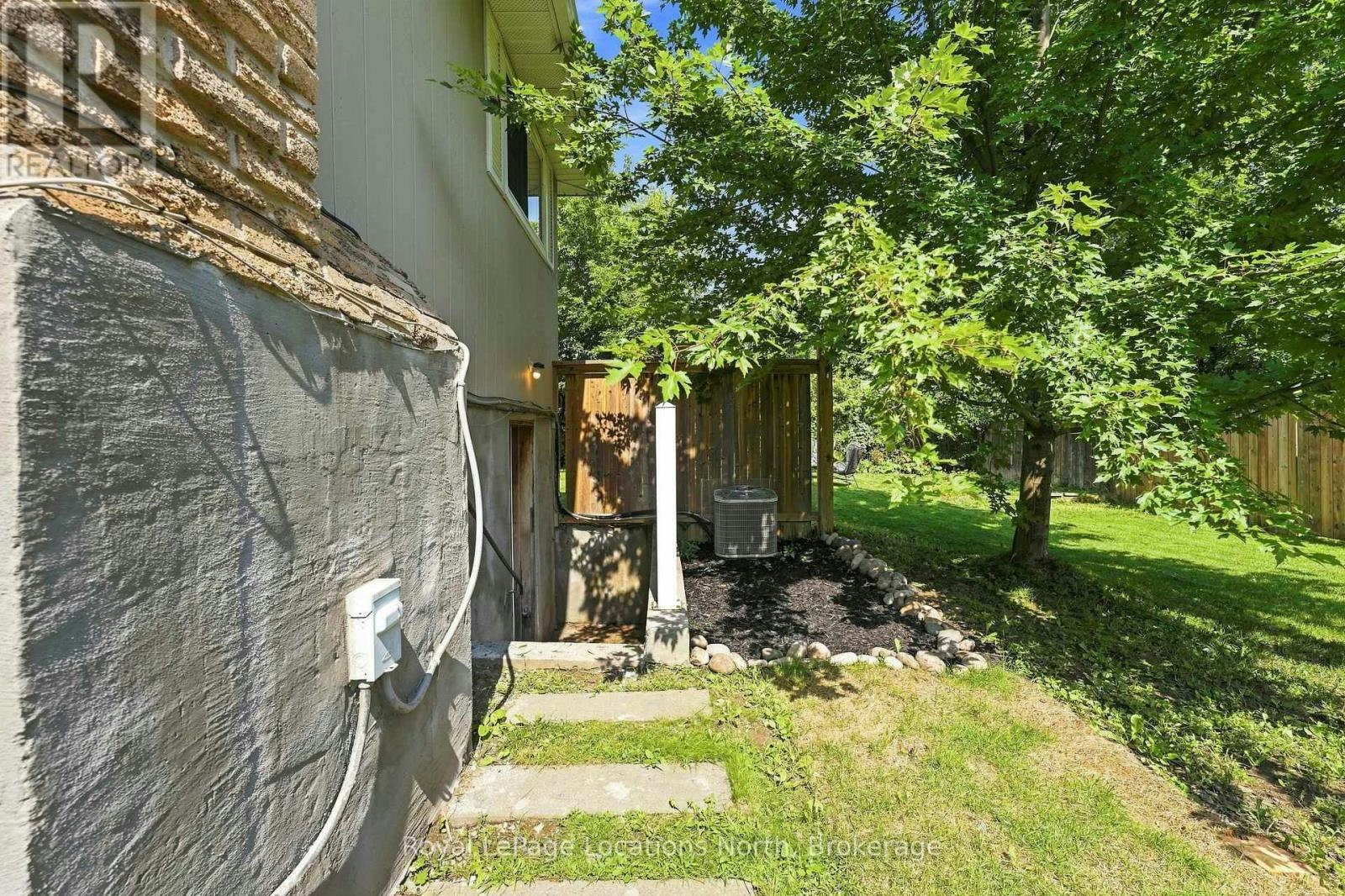 32 Courtice Crescent, Collingwood, ON, L9Y 4G1 - 33