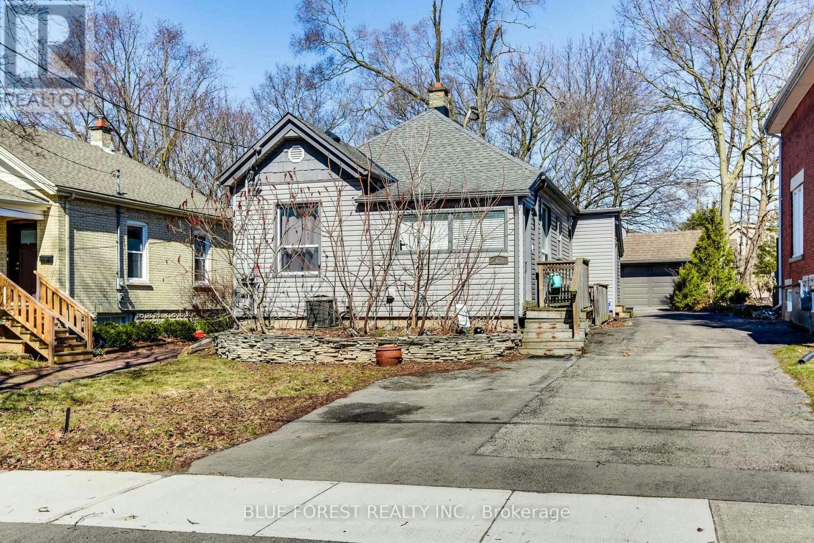 17 Mcdonald Avenue, London, ON, N6G 1A9