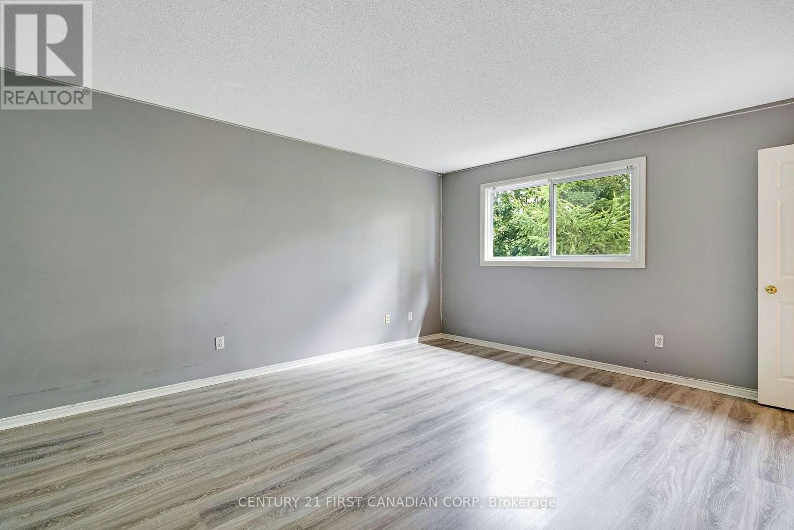 22-185 North Centre Road, London, ON, N5X 4C9 - 12
