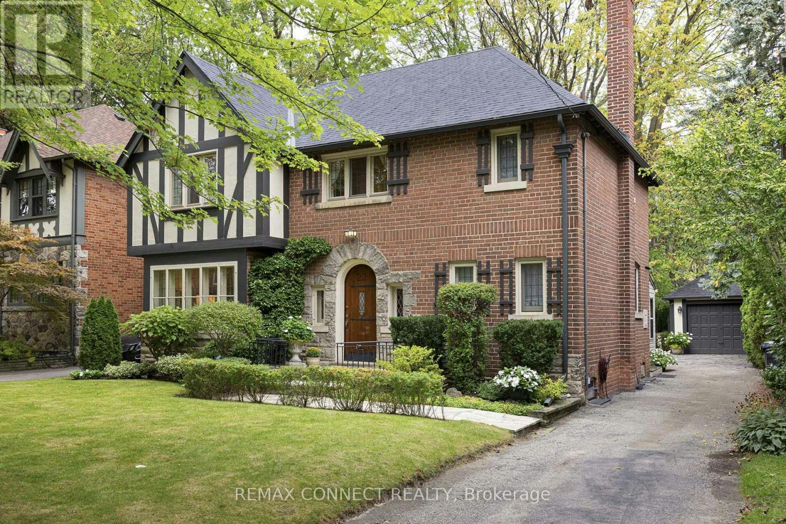 22 Belvedere Boulevard, Toronto, ON, M8X 1K1