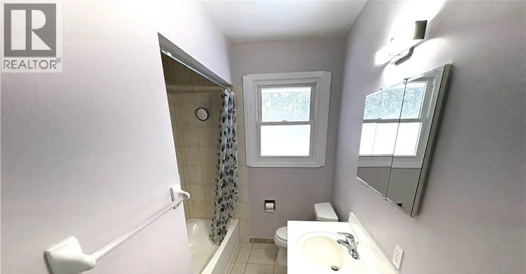 Upper-23 Elkington Drive, Kitchener, ON, N2B 1S1 - 14