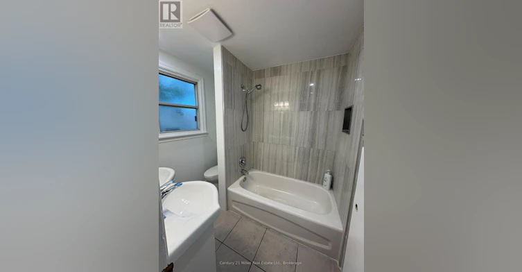 961 Ninth Street, Mississauga, ON, L5E 1S2 - 8