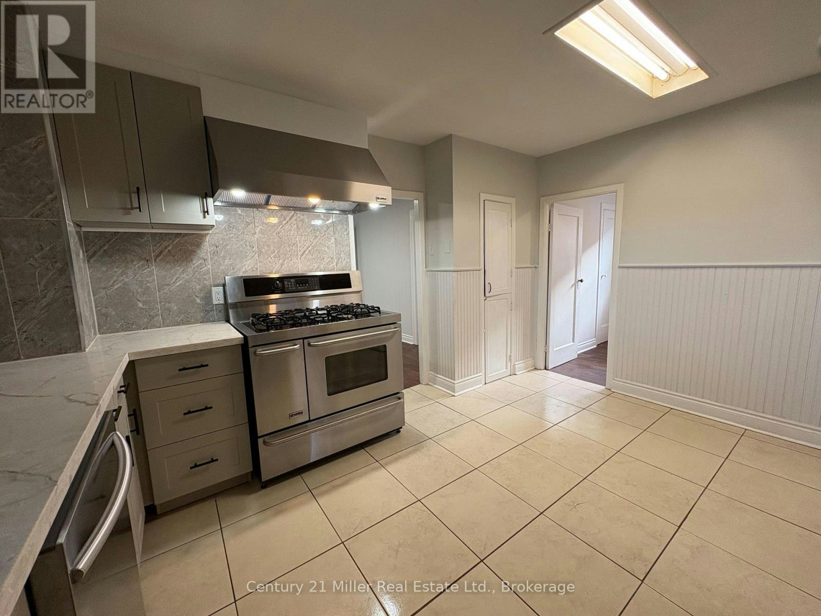 961 Ninth Street, Mississauga, ON, L5E 1S2 - 5