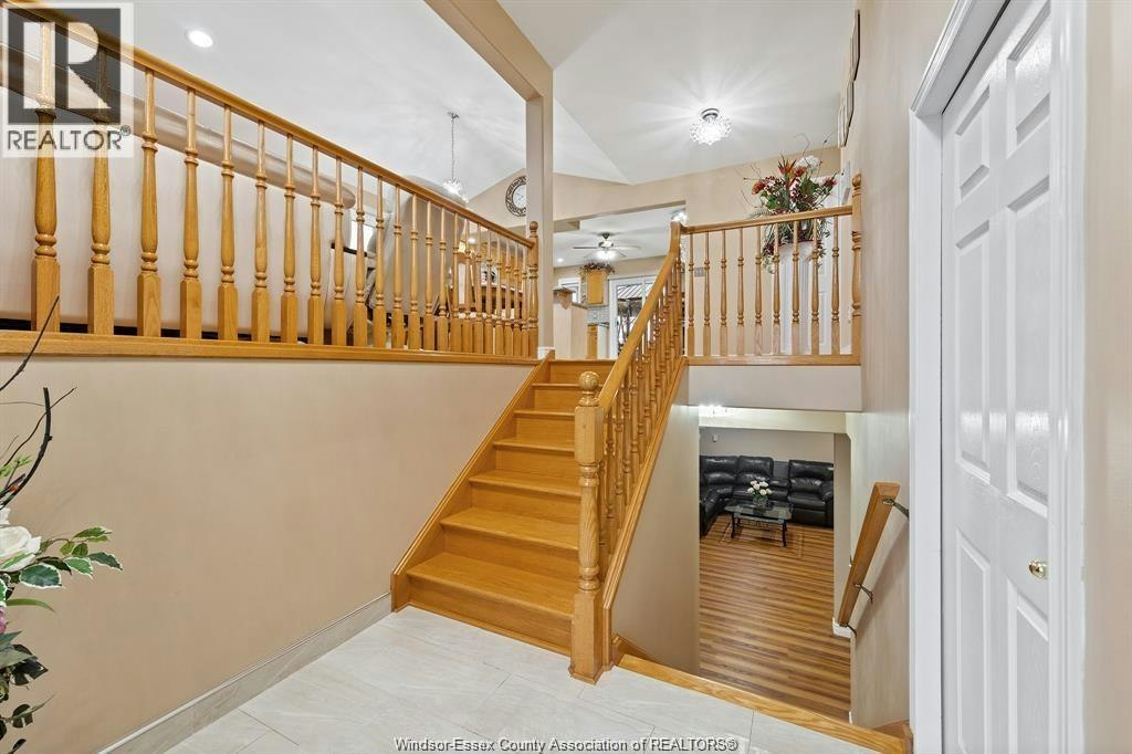 1081 Monarch Meadows Drive, Lakeshore, ON, N0R 1A0 - 4
