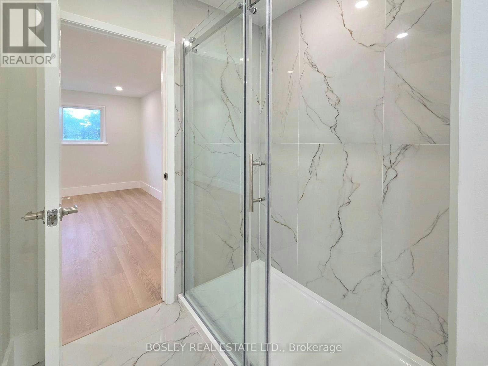 MAIN-714 Lublin Avenue, Pickering, ON, L1W 1Z2 - 6
