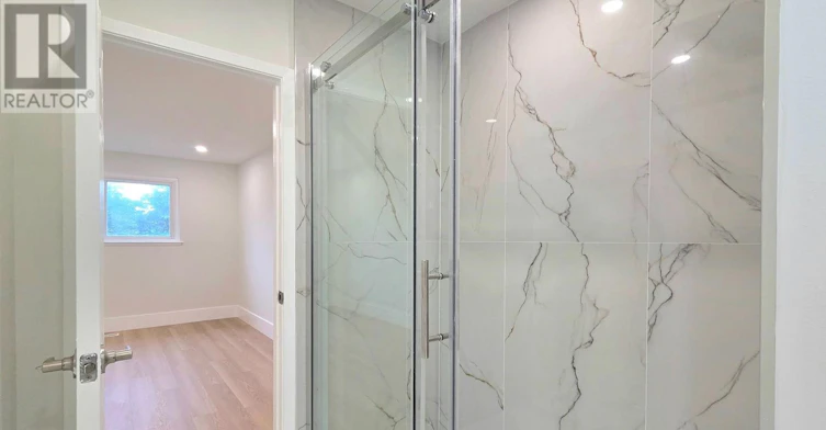 MAIN-714 Lublin Avenue, Pickering, ON, L1W 1Z2 - 6