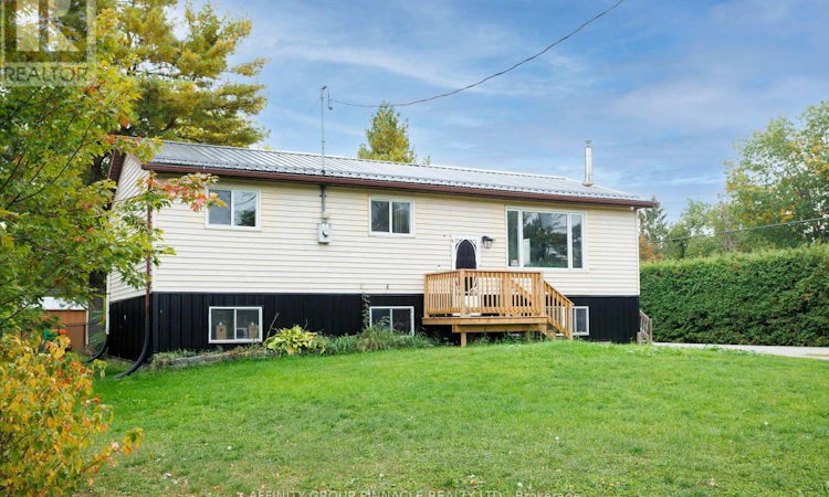 24 Oakwood Drive