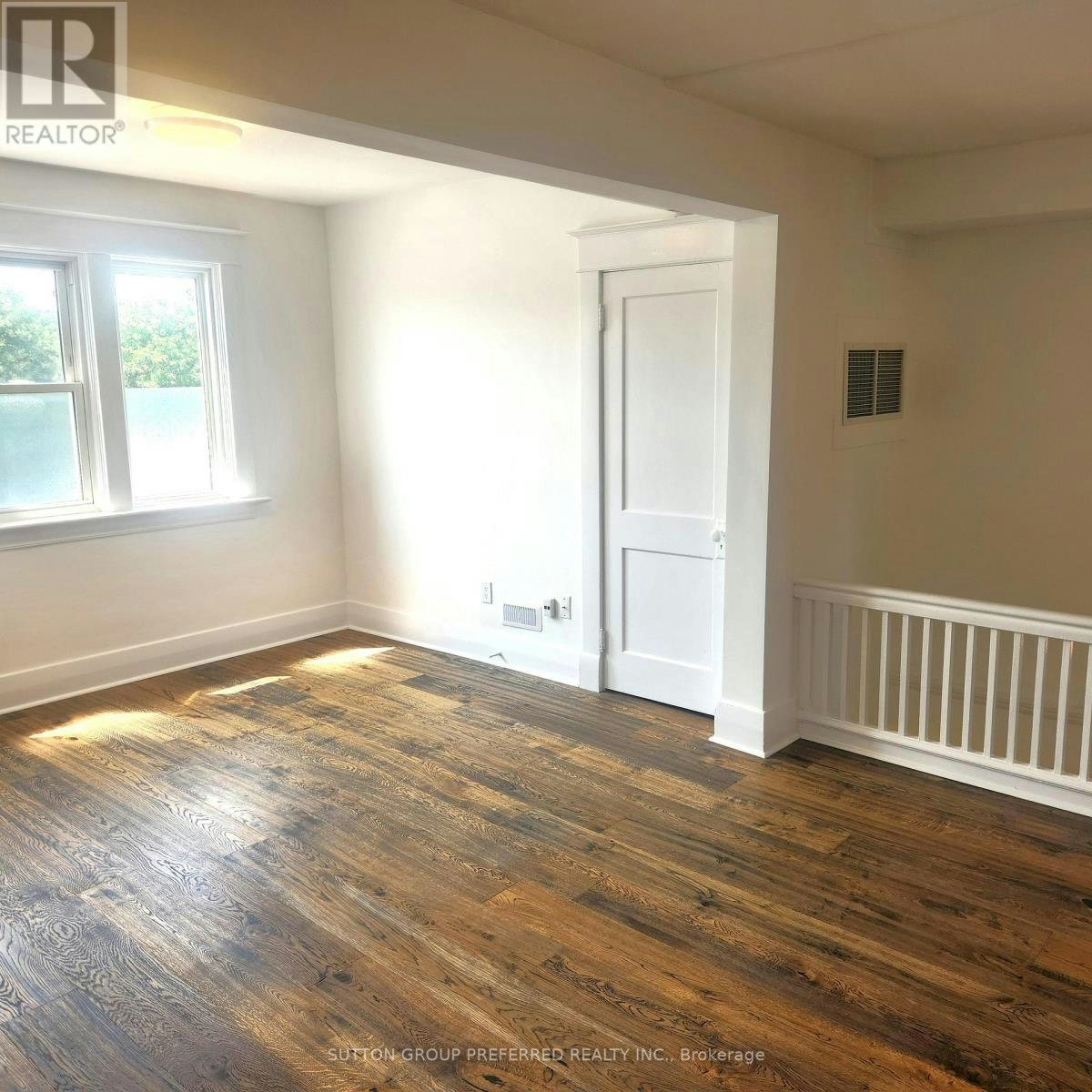 UPPER-312 Wharncliffe Road S, London, ON, N6J 2L7 4