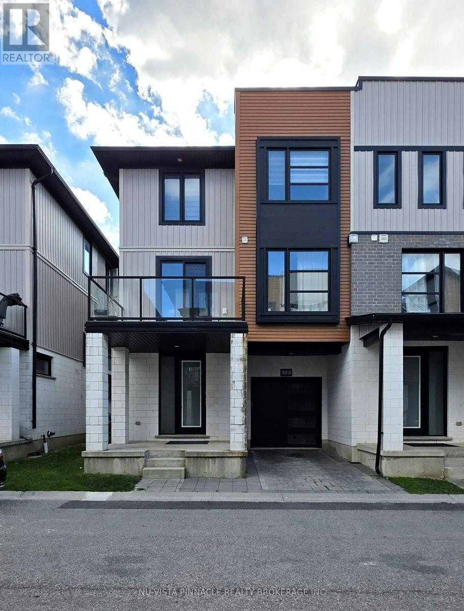 923 Georgetown Drive, London, ON, N6H 0J7 - 2