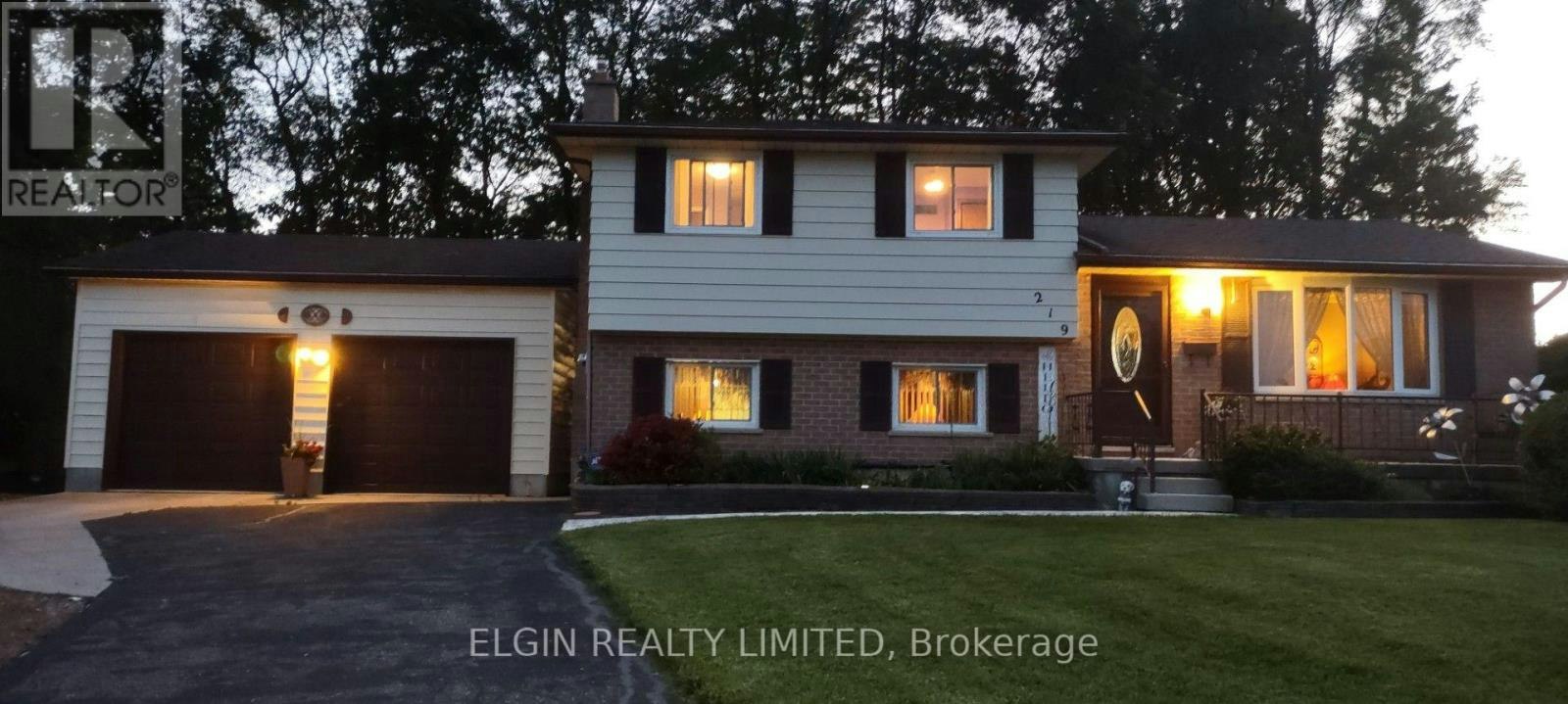 219 Brentwood Crescent, Port Stanley, ON, N0L 1B0