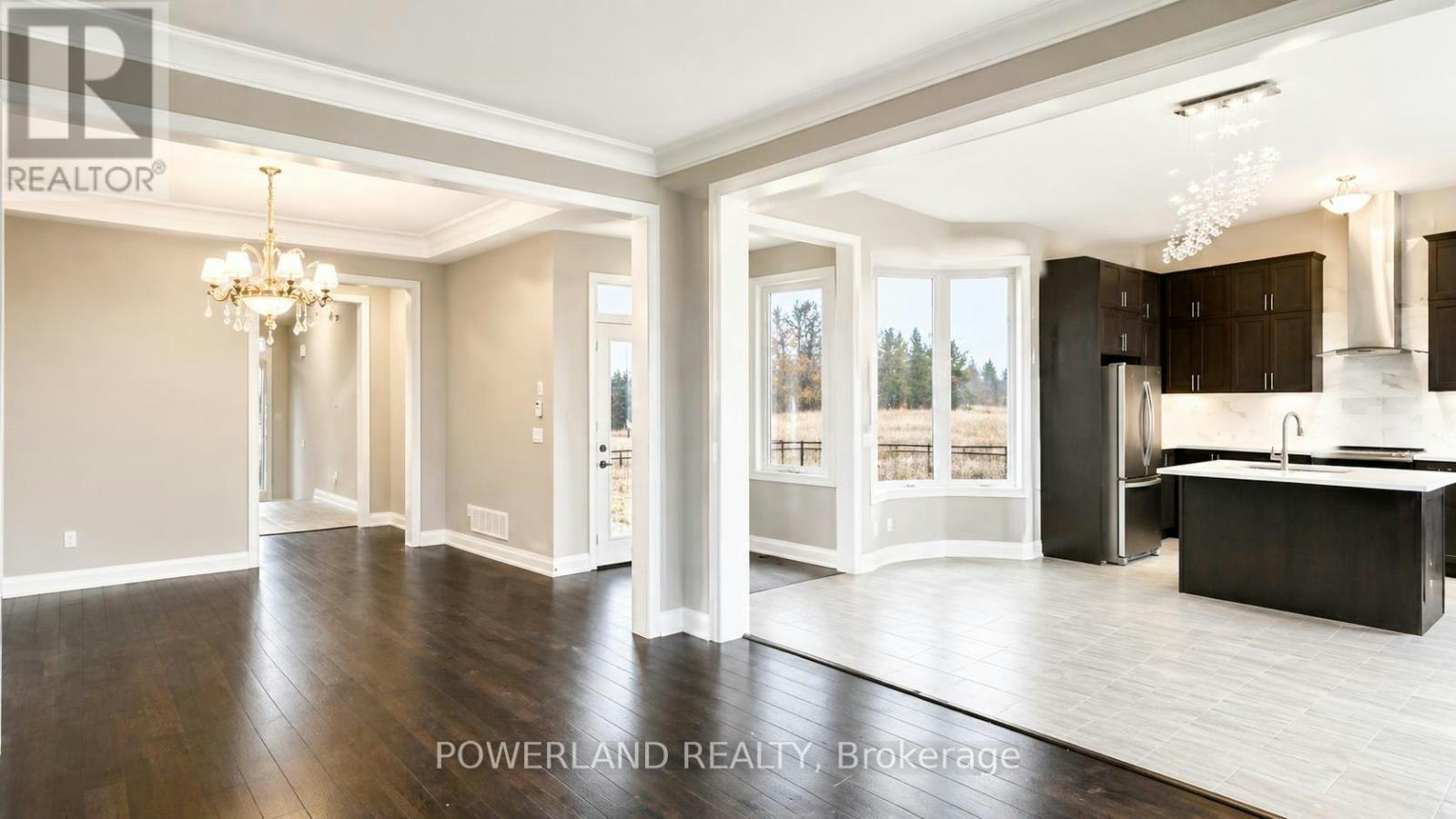 9 Cyprus Glen, East Gwillimbury, ON, L9N 0S9 - 15