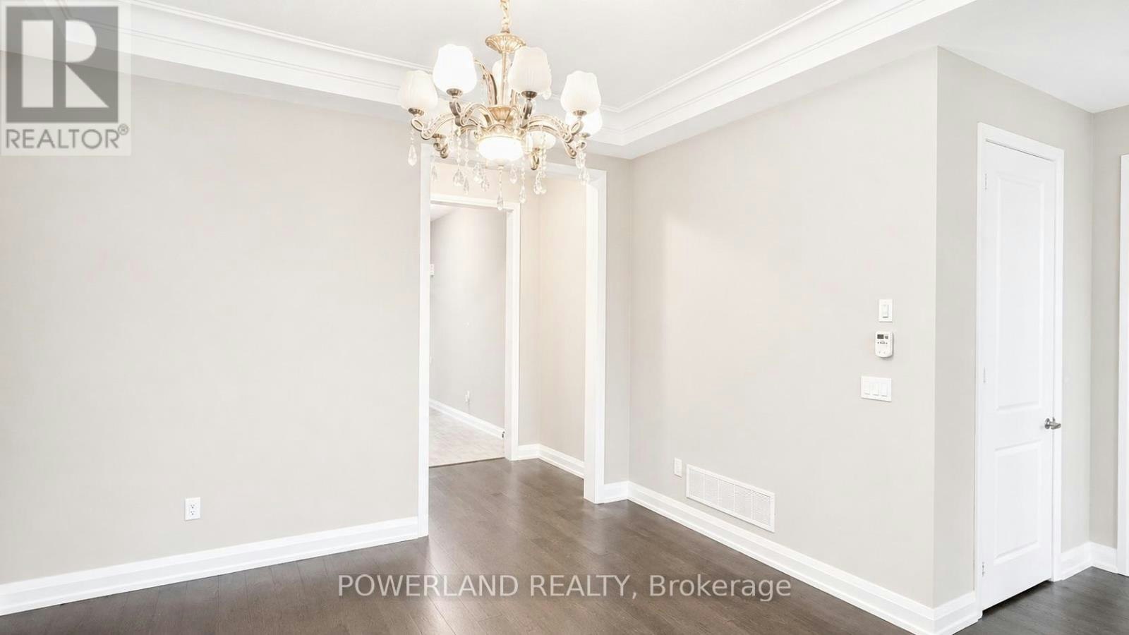 9 Cyprus Glen, East Gwillimbury, ON, L9N 0S9 - 28