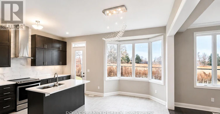 9 Cyprus Glen, East Gwillimbury, ON, L9N 0S9 - 14