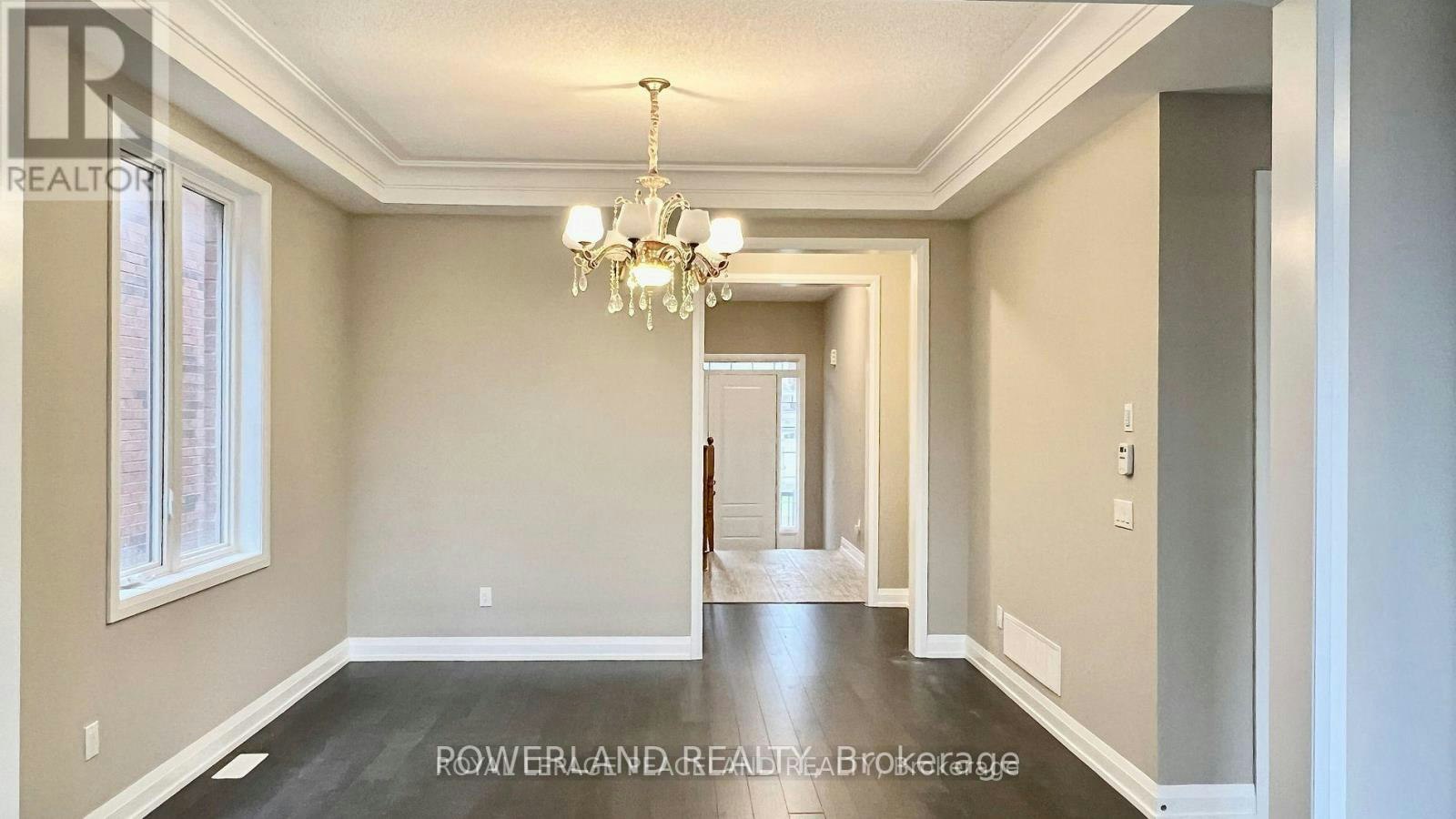 9 Cyprus Glen, East Gwillimbury, ON, L9N 0S9 - 23