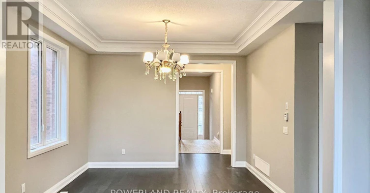 9 Cyprus Glen, East Gwillimbury, ON, L9N 0S9 - 23