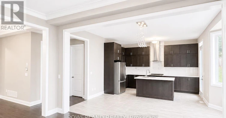 9 Cyprus Glen, East Gwillimbury, ON, L9N 0S9 - 30