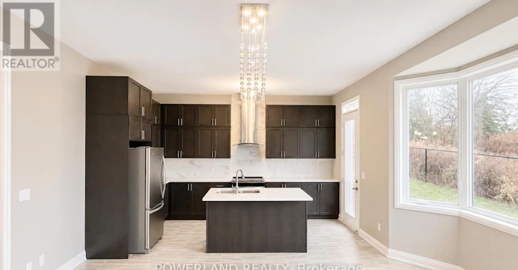 9 Cyprus Glen, East Gwillimbury, ON, L9N 0S9 - 22