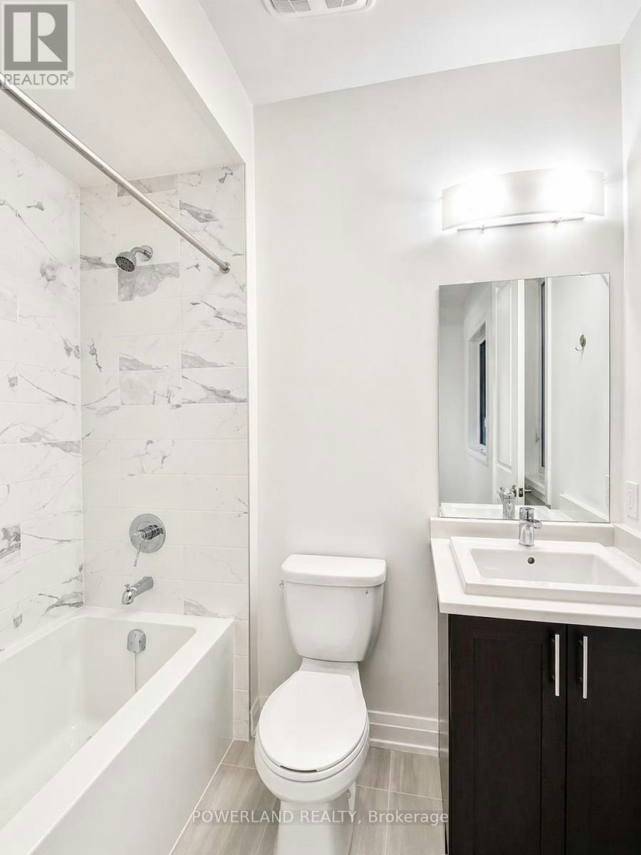 9 Cyprus Glen, East Gwillimbury, ON, L9N 0S9 - 9