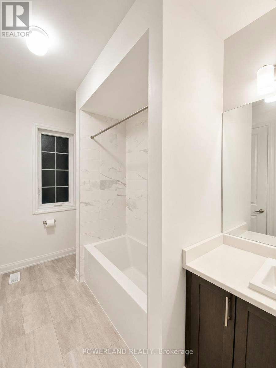 9 Cyprus Glen, East Gwillimbury, ON, L9N 0S9 - 19