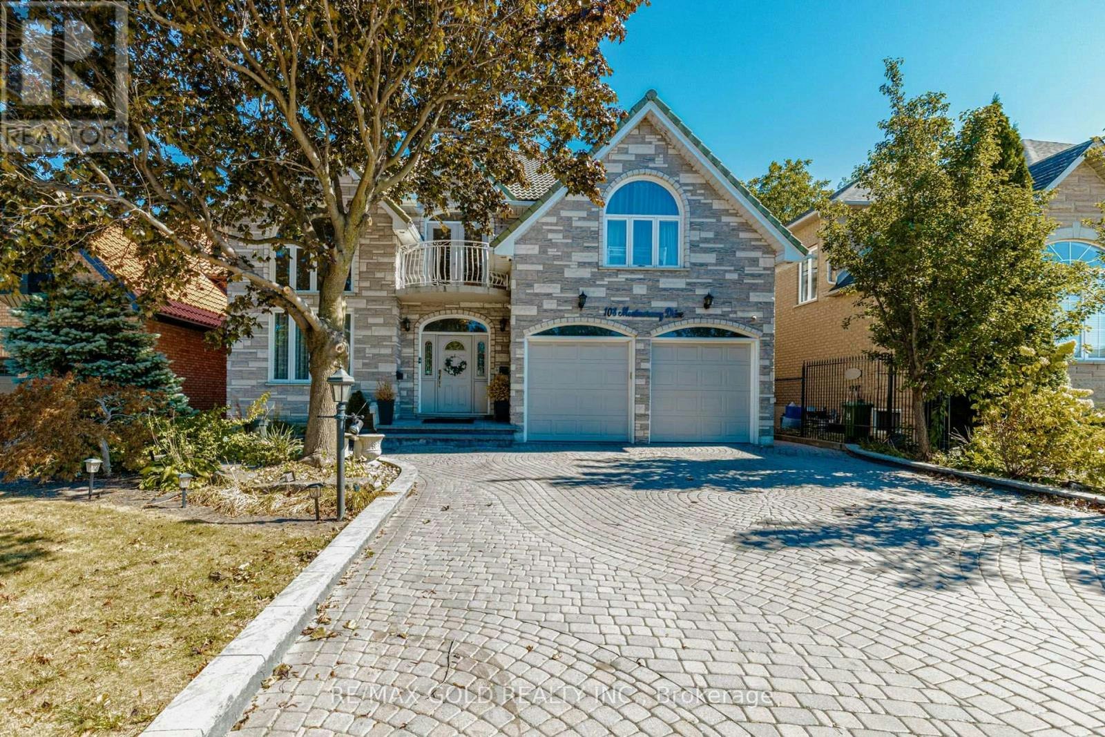 108 Montmorency Drive, Hamilton, ON, L8K 6R1