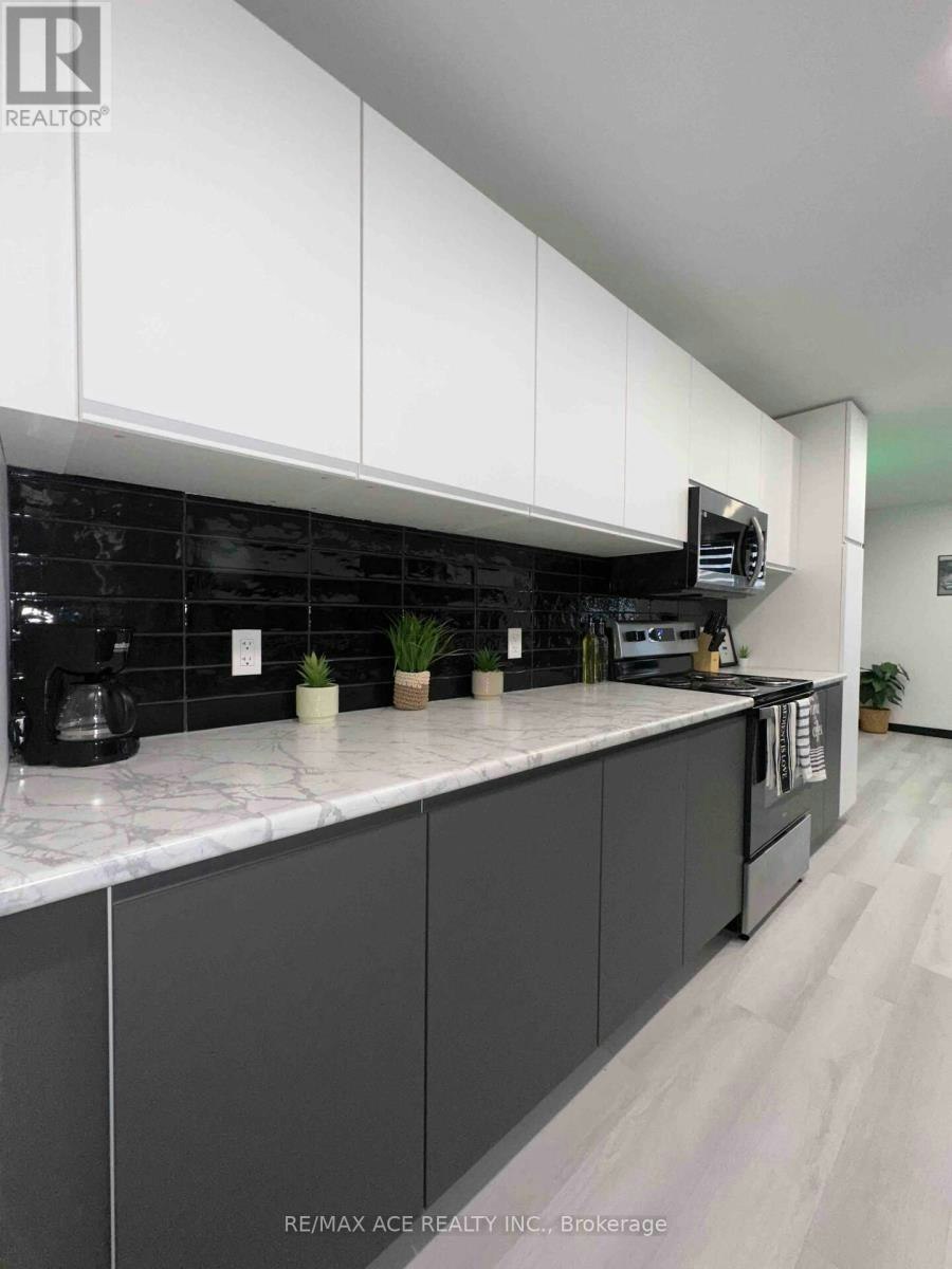 2-4985 Crysler Avenue, Niagara Falls, ON, L2E 3W6 - 9
