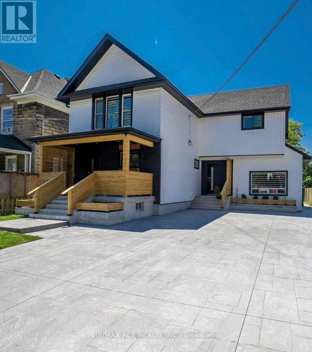 2-4985 Crysler Avenue, Niagara Falls, ON, L2E 3W6