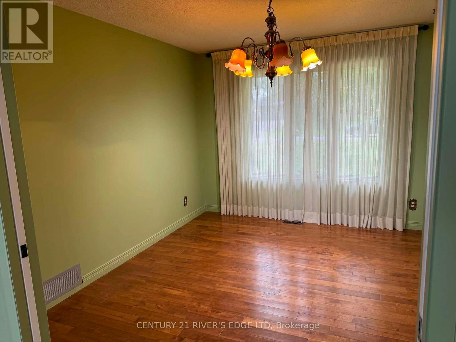11152 Grisdale Boulevard, Iroquois, ON, K0E 1K0 - 7