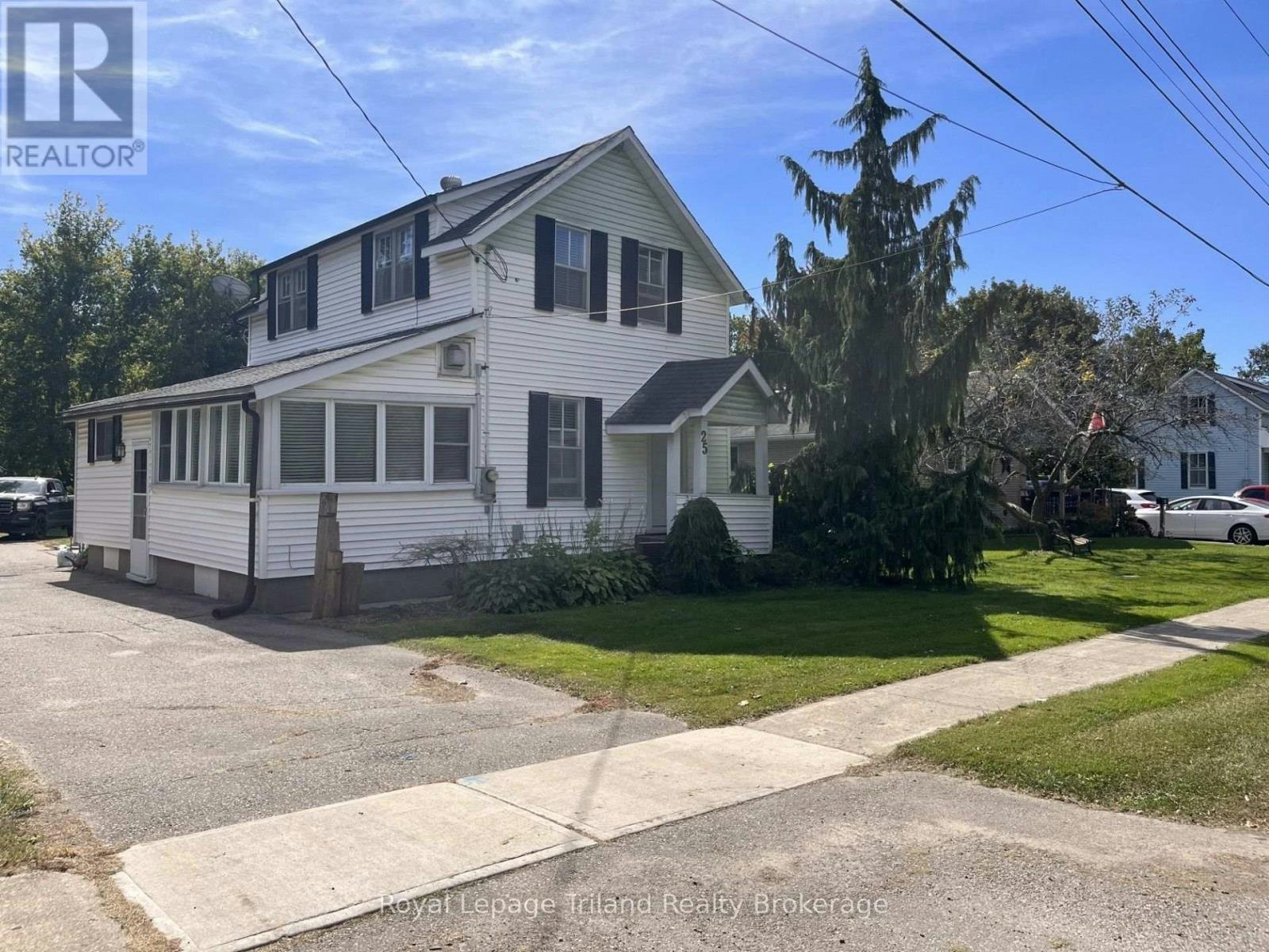 25 Palmer Street W, Norwich, ON, N0J 1P0