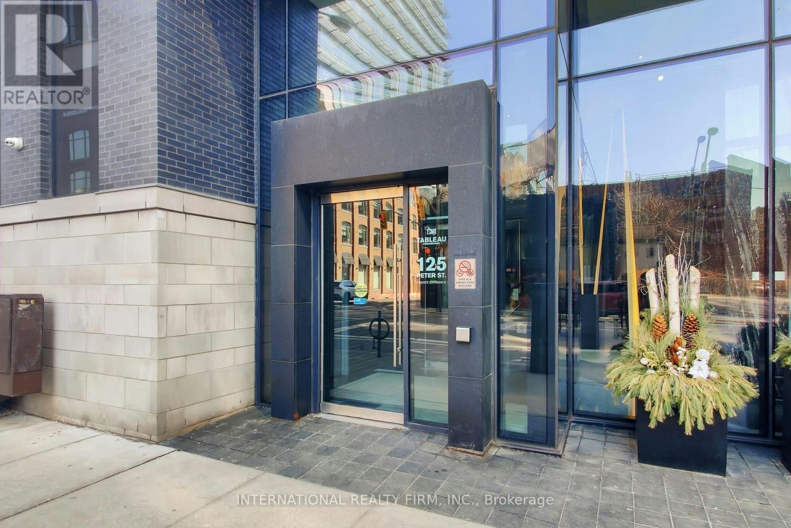 1710-125 Peter Street, Toronto, ON, M5V 0M2 - 5