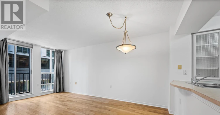 601-388 Bloor Street E, Toronto, ON, M4W 3W9 - 6
