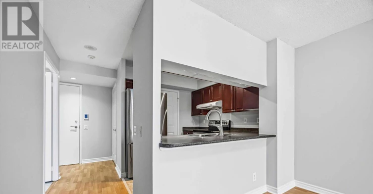 1537-18 Mondeo Drive, Toronto, ON, M1P 5C8 - 12