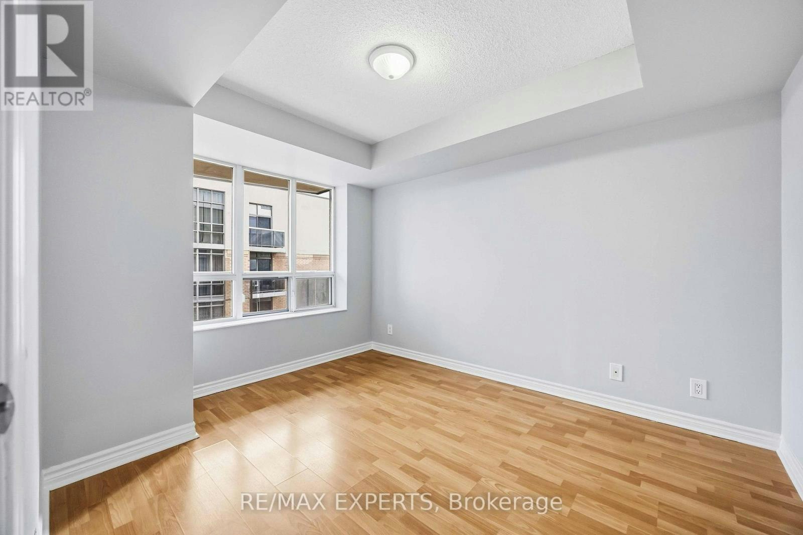 1537-18 Mondeo Drive, Toronto, ON, M1P 5C8 - 16