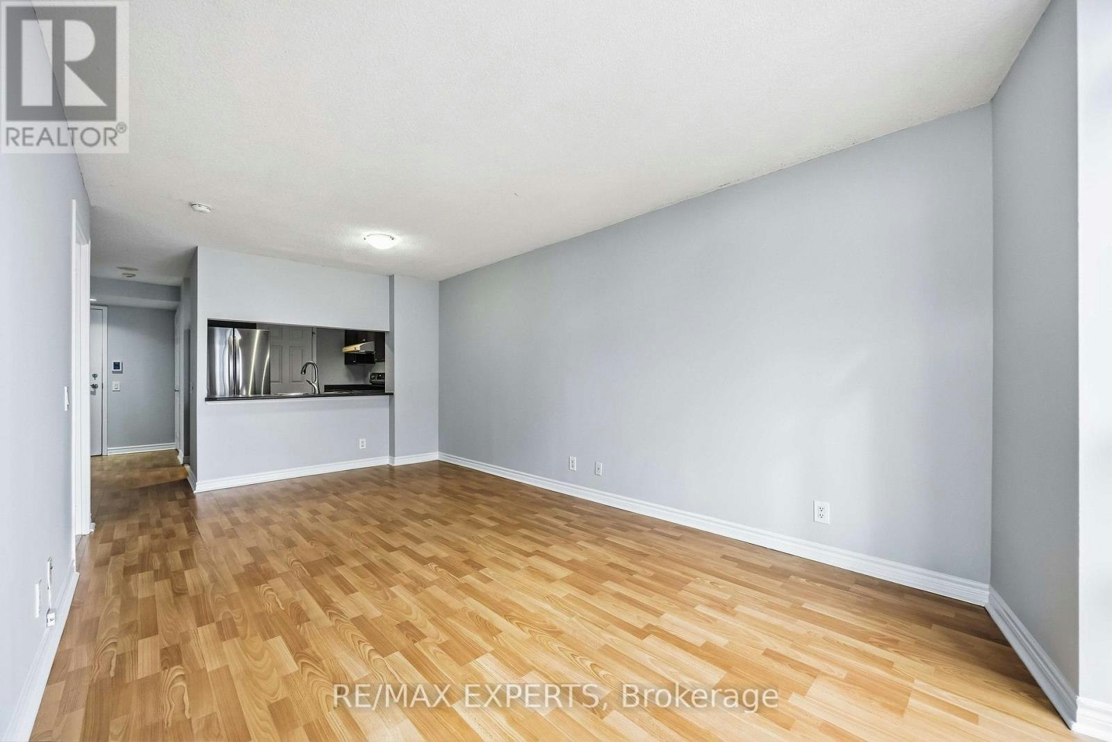 1537-18 Mondeo Drive, Toronto, ON, M1P 5C8 - 11