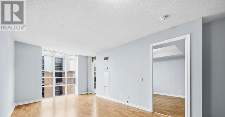 1537-18 Mondeo Drive, Toronto, ON, M1P 5C8 - 9