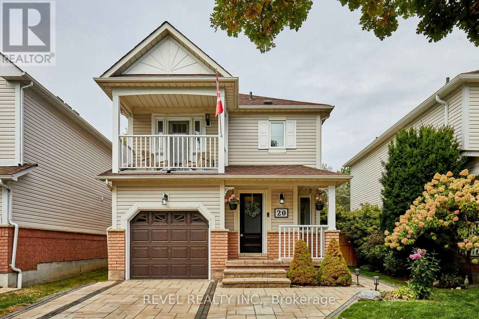 20 Breakwater Drive, Whitby, ON, L1N 9R7