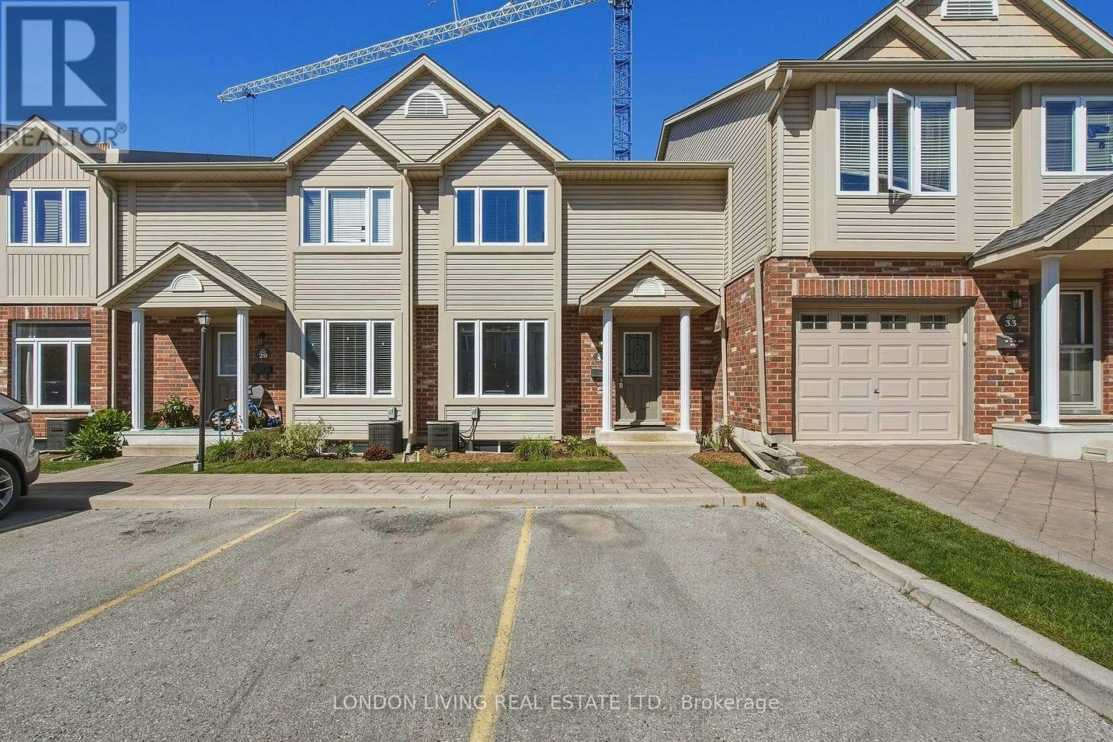 31-1625 Purser Street, London, ON, N5V 0A7