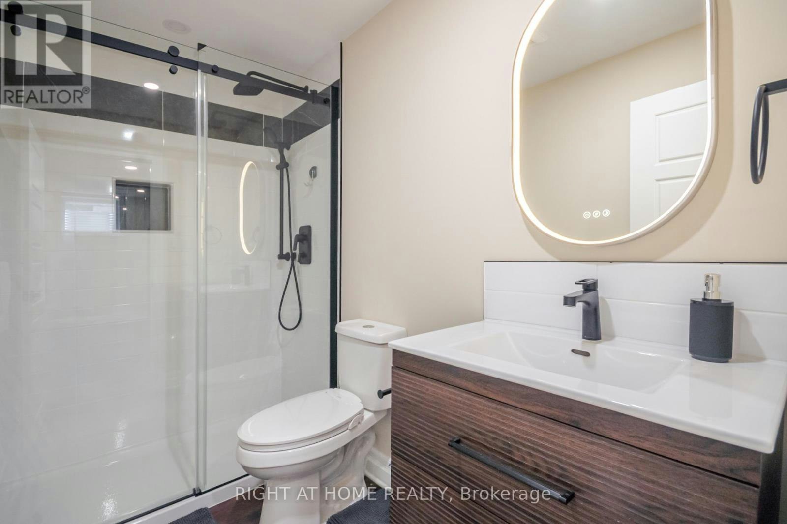 1253 Howlett Circle, London, ON, N5X 0K5 - 10