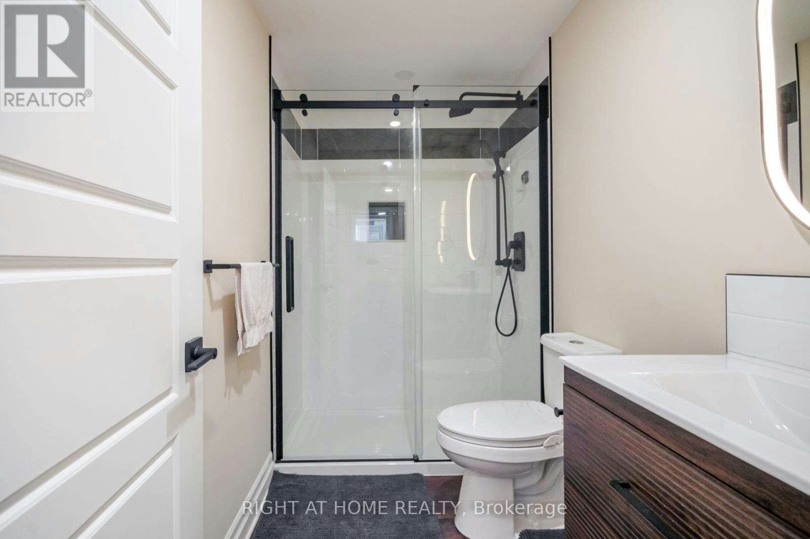 1253 Howlett Circle, London, ON, N5X 0K5 - 9