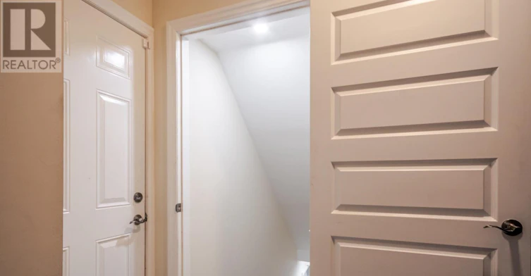 1253 Howlett Circle, London, ON, N5X 0K5 - 12