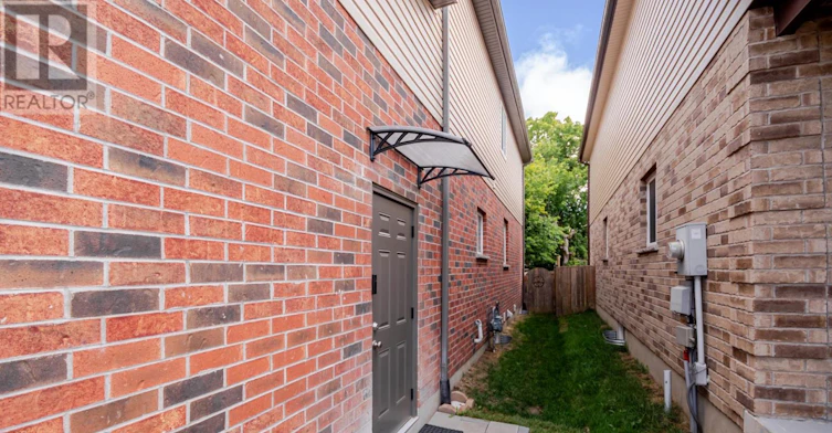 1253 Howlett Circle, London, ON, N5X 0K5 - 17
