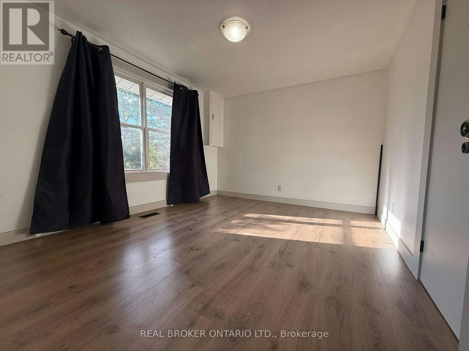 UPPER-23 Second Street, New Tecumseth, ON, L0G 1A0 - 7